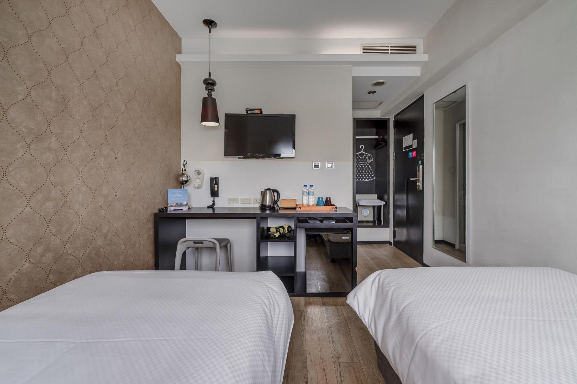 Check Inn Express Kaohsiung Love River Eksteriør billede