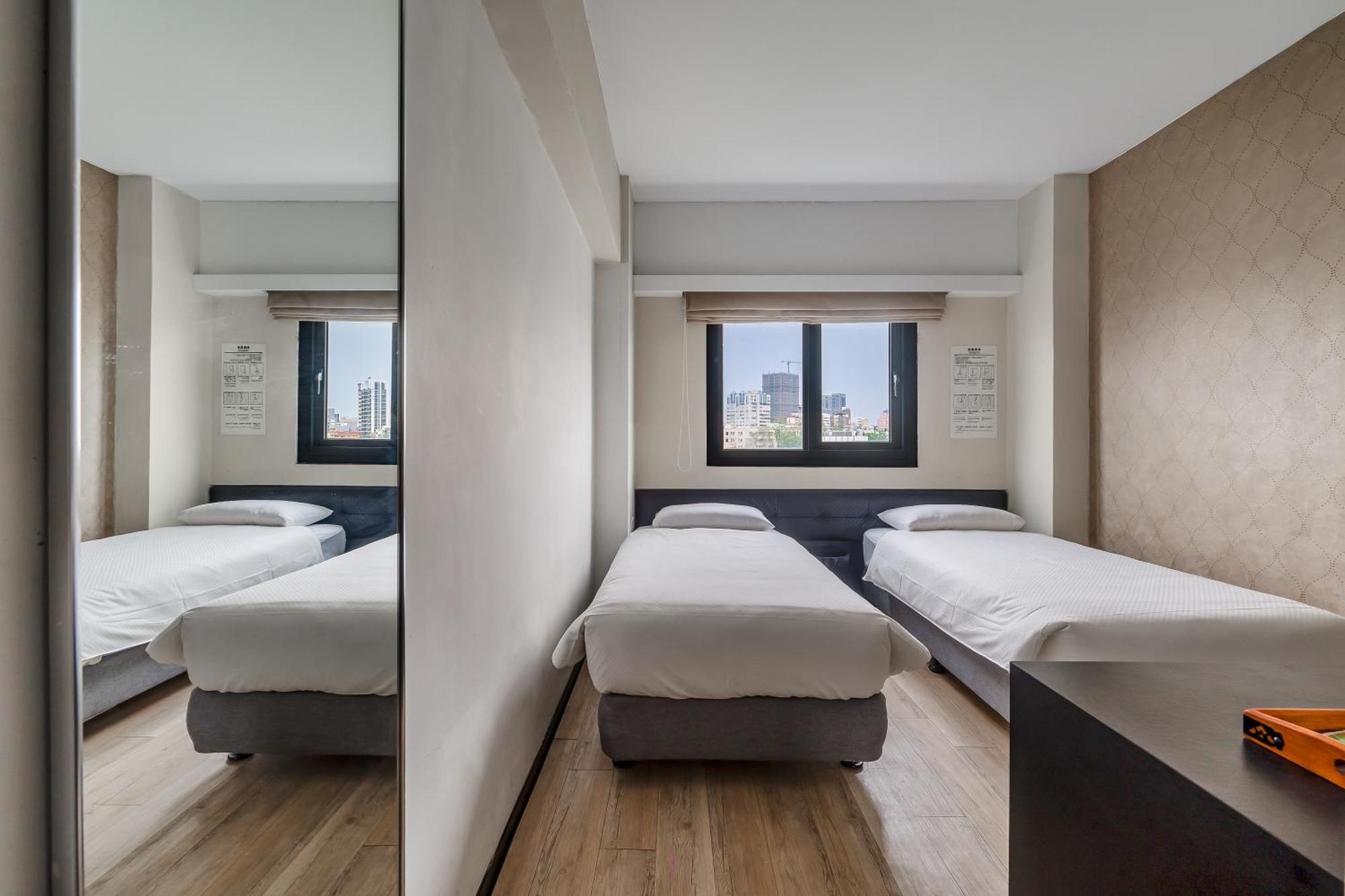 Check Inn Express Kaohsiung Love River Eksteriør billede